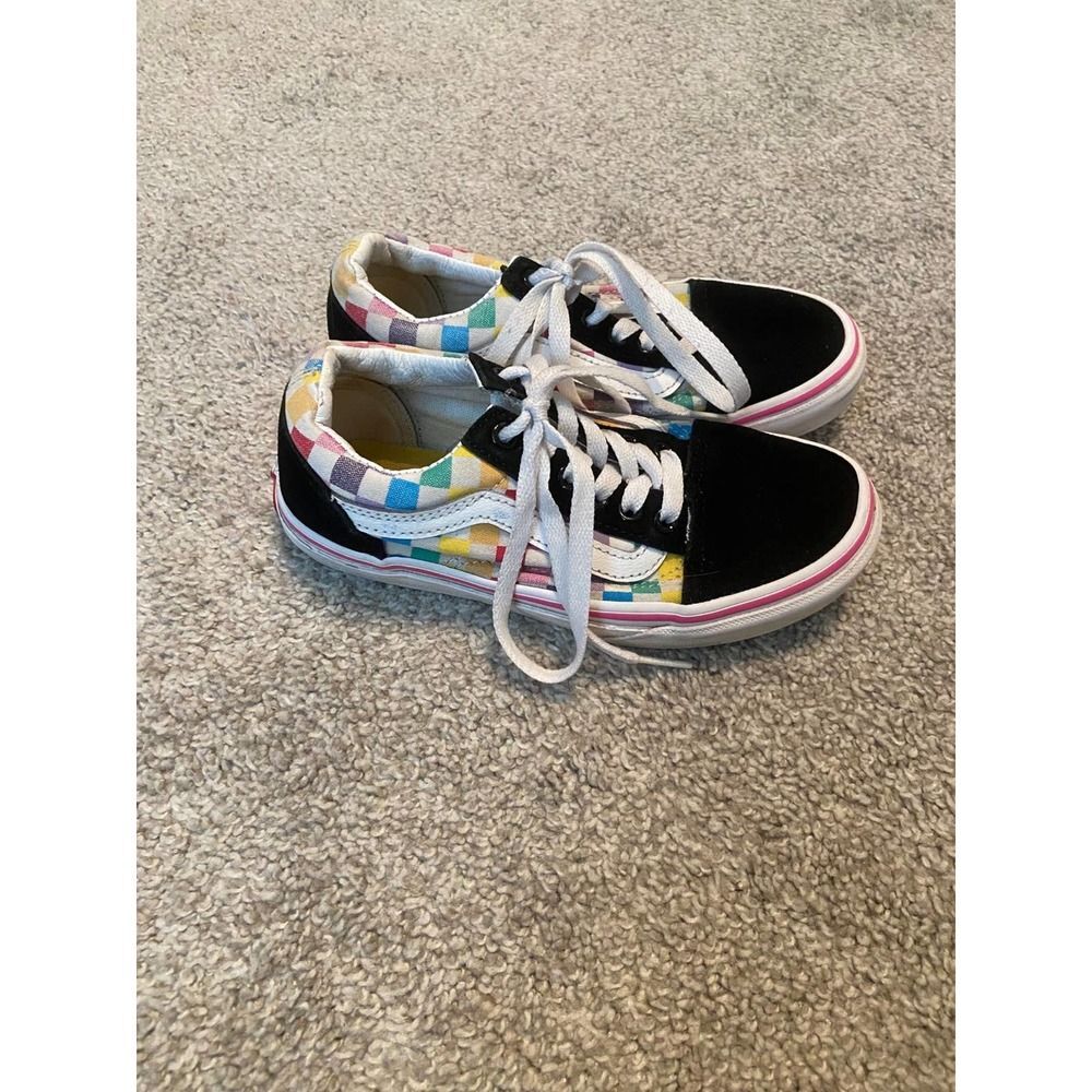 Vans Old Skool Kids Shoes Rainbow Checkerboard Black Suede Sneakers 1.5 US Kids